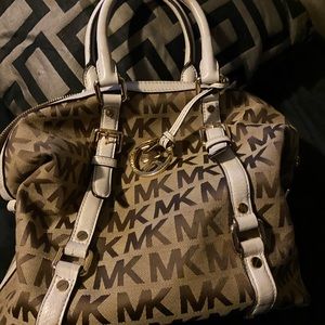 Michael Kors purse